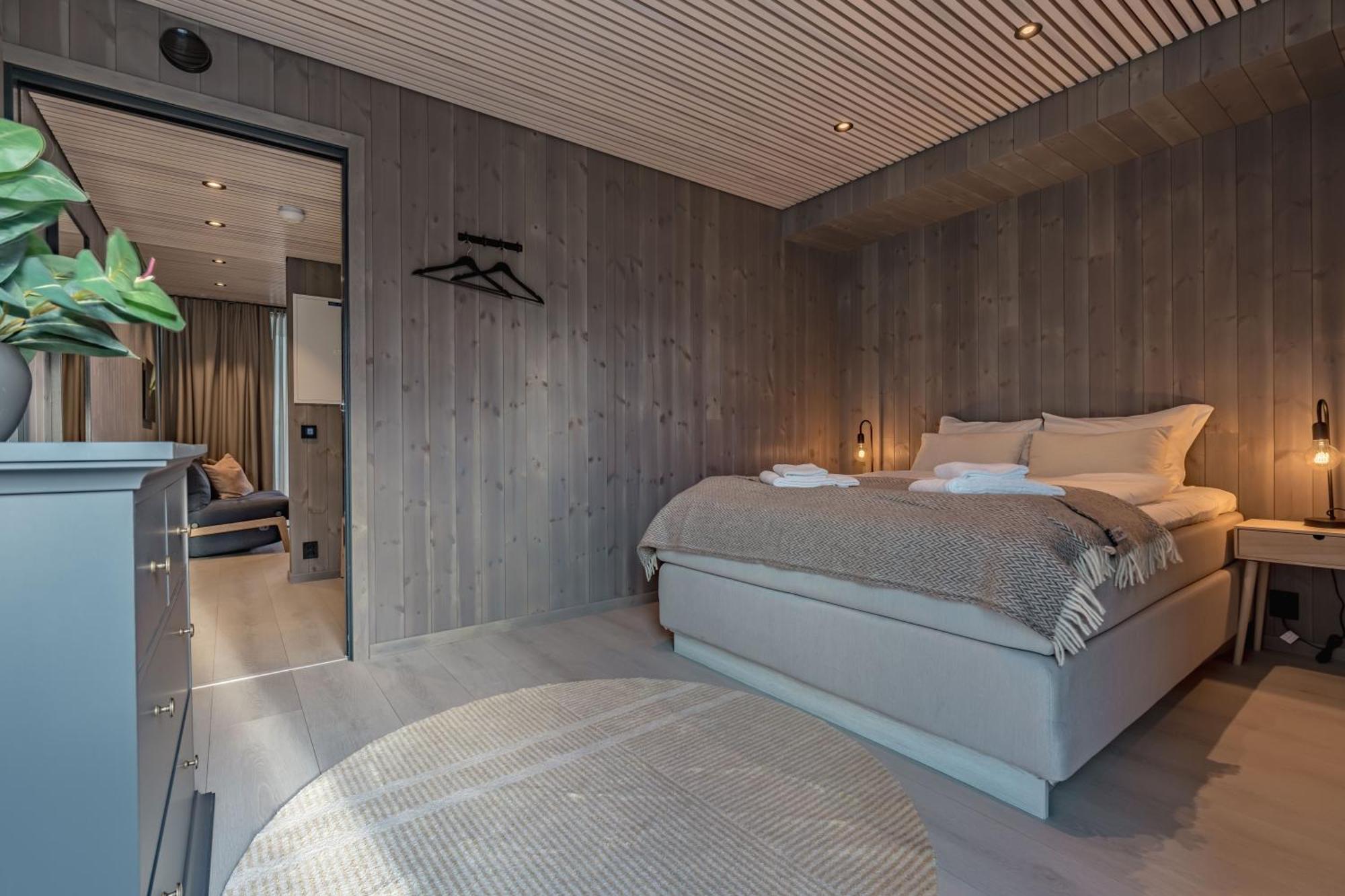 New And Modern Apartment In Henningsvaer Ngoại thất bức ảnh